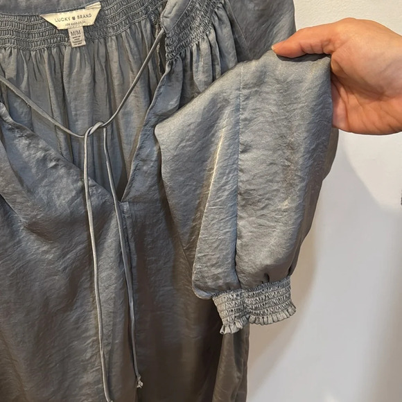 Lucky Brand Women’s Satin Peasant Blouse Size M - Picture 5 of 6